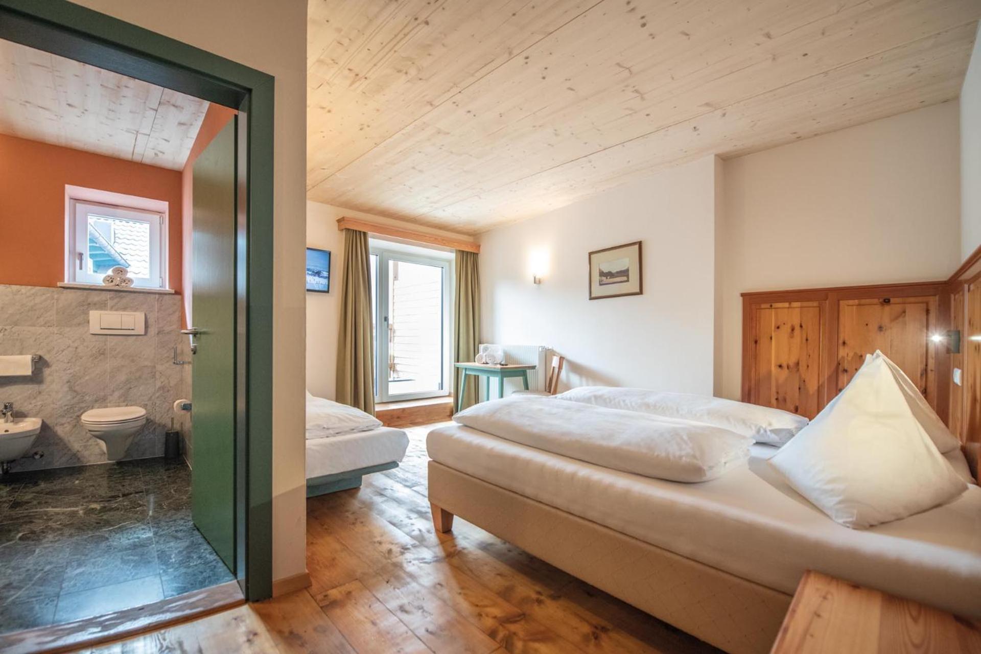 Hotel Gassenwirt Kiens Eksteriør billede