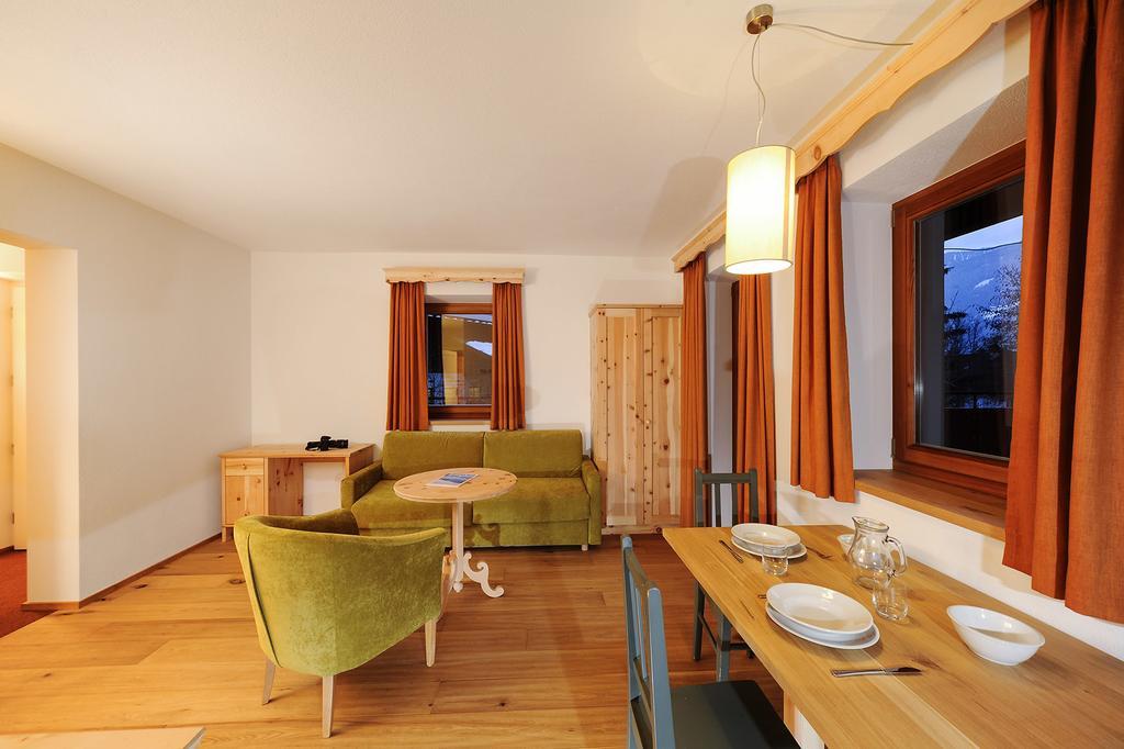 Hotel Gassenwirt Kiens Eksteriør billede