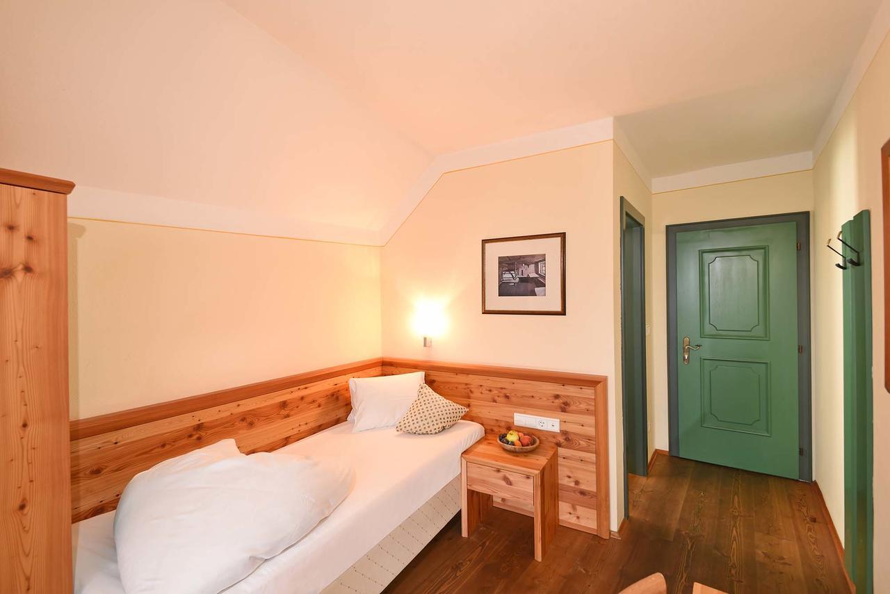 Hotel Gassenwirt Kiens Eksteriør billede